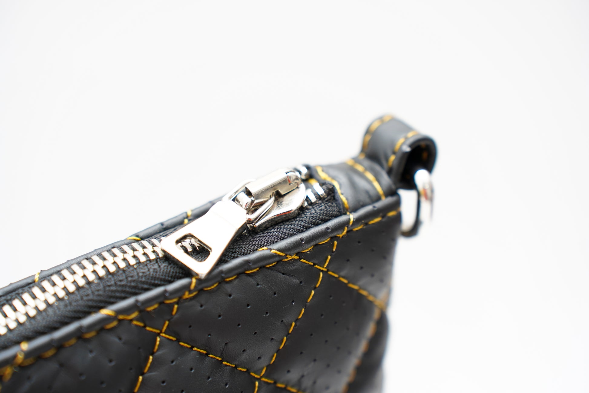 Pochette matelassé Noir