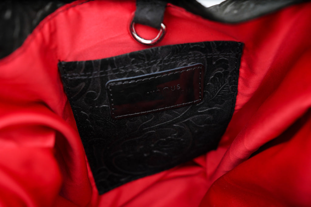 Sac Infinity                                       Black relief