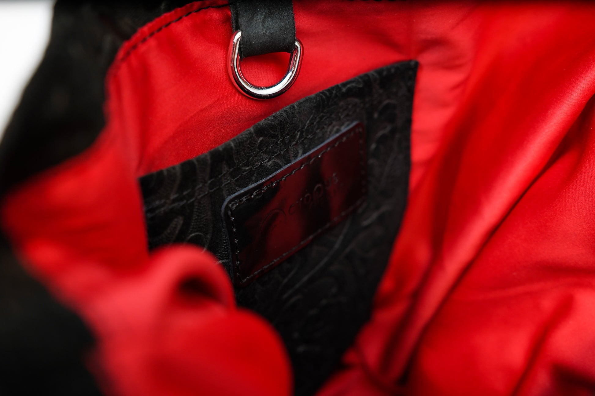 Sac Infinity                                       Black relief