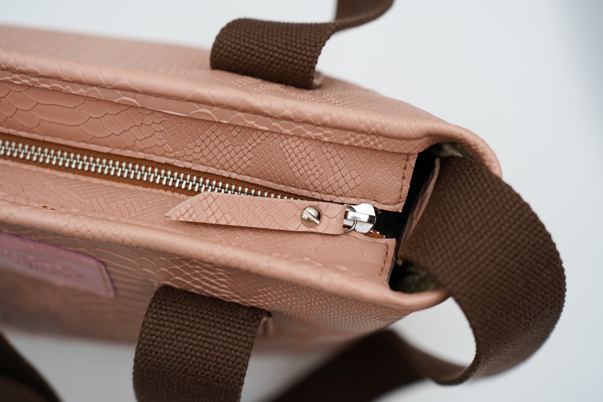 Sac épaulière                                        Sable rosé