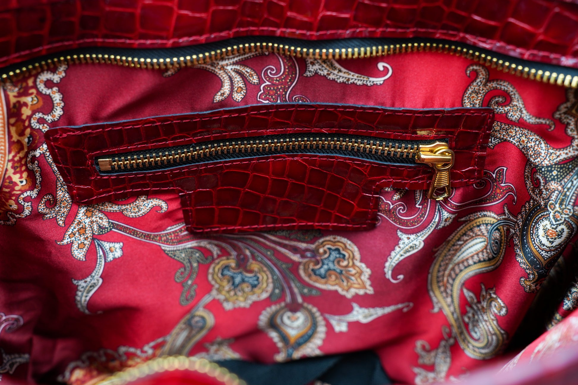 Sac Designo                                       Red Velvet