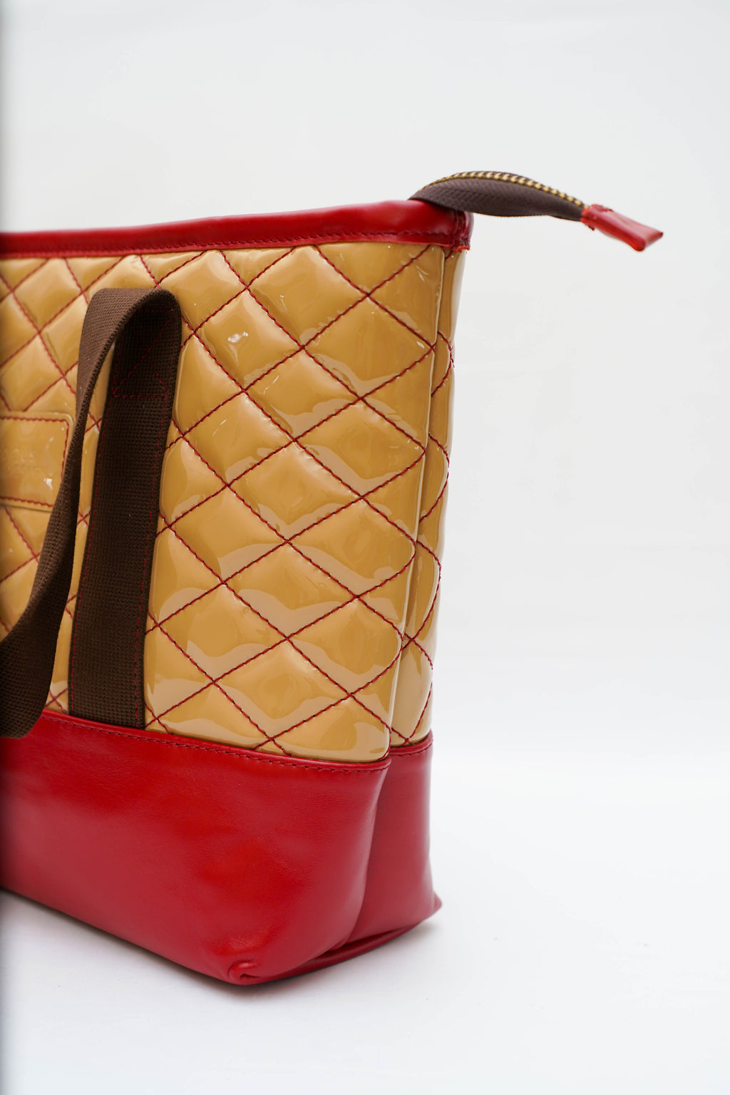 Sac designo beige rouge