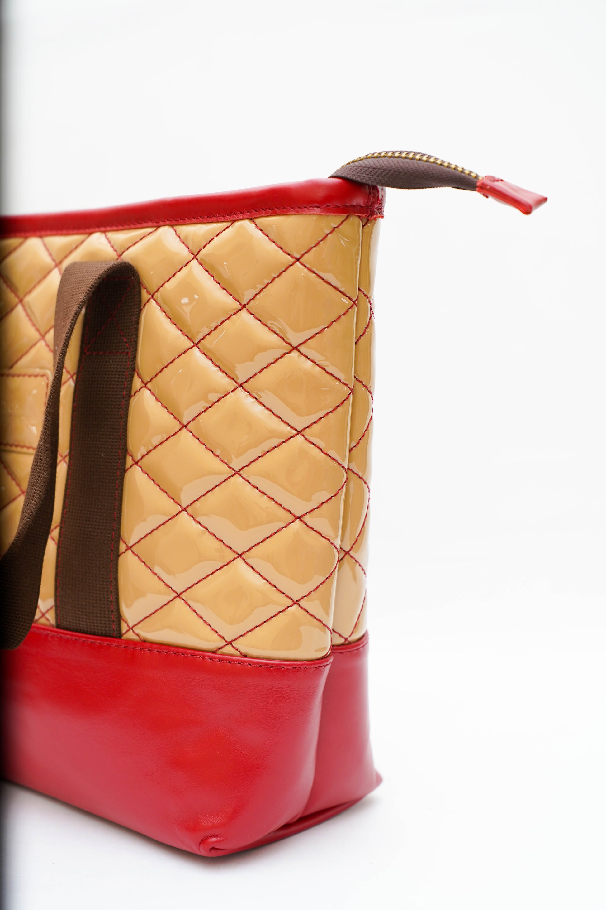 Sac designo beige rouge