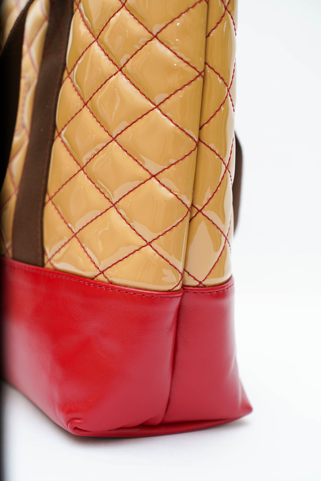 Sac designo beige rouge