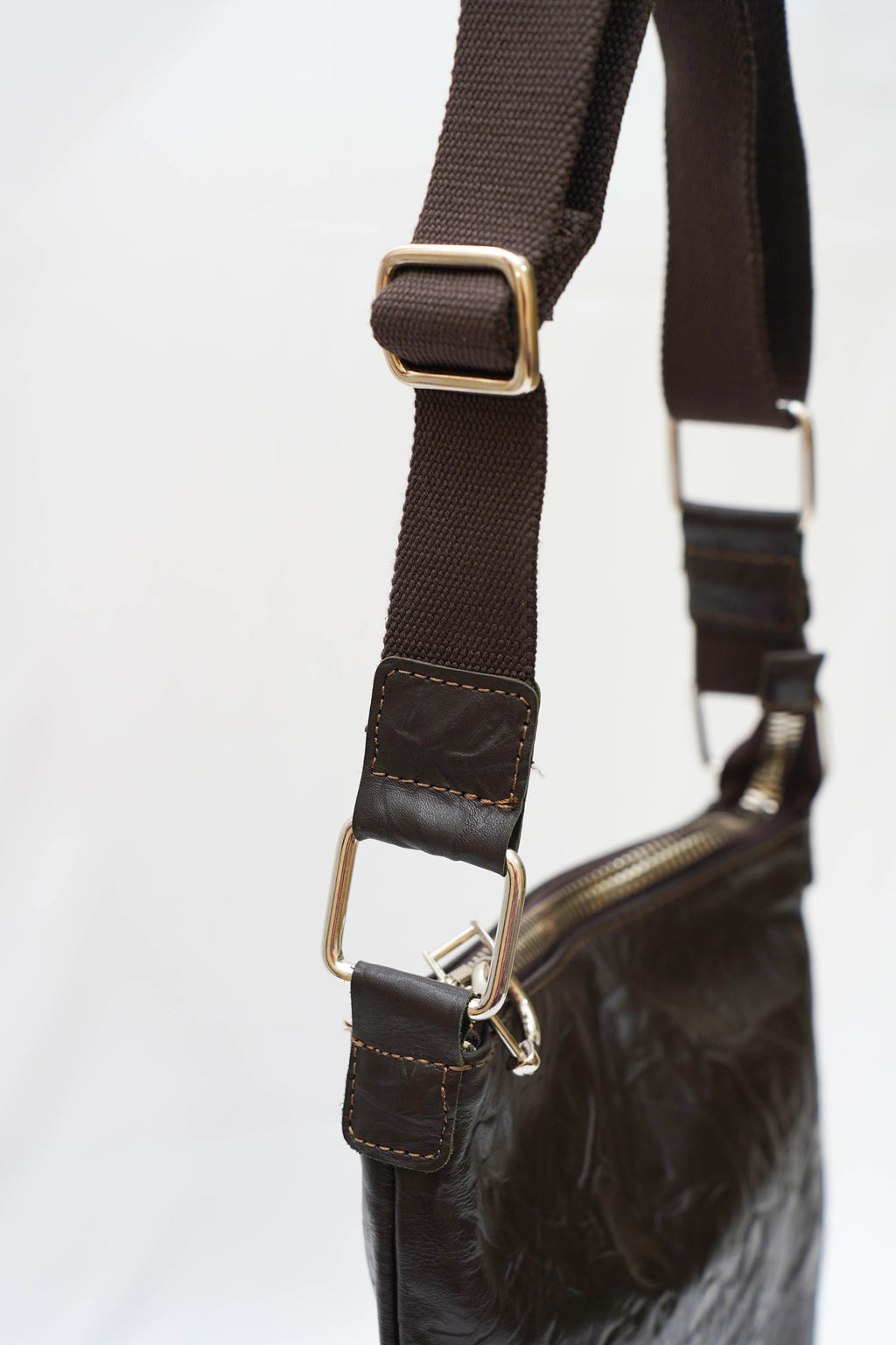 Sacoche Cuir frappé                         Marron