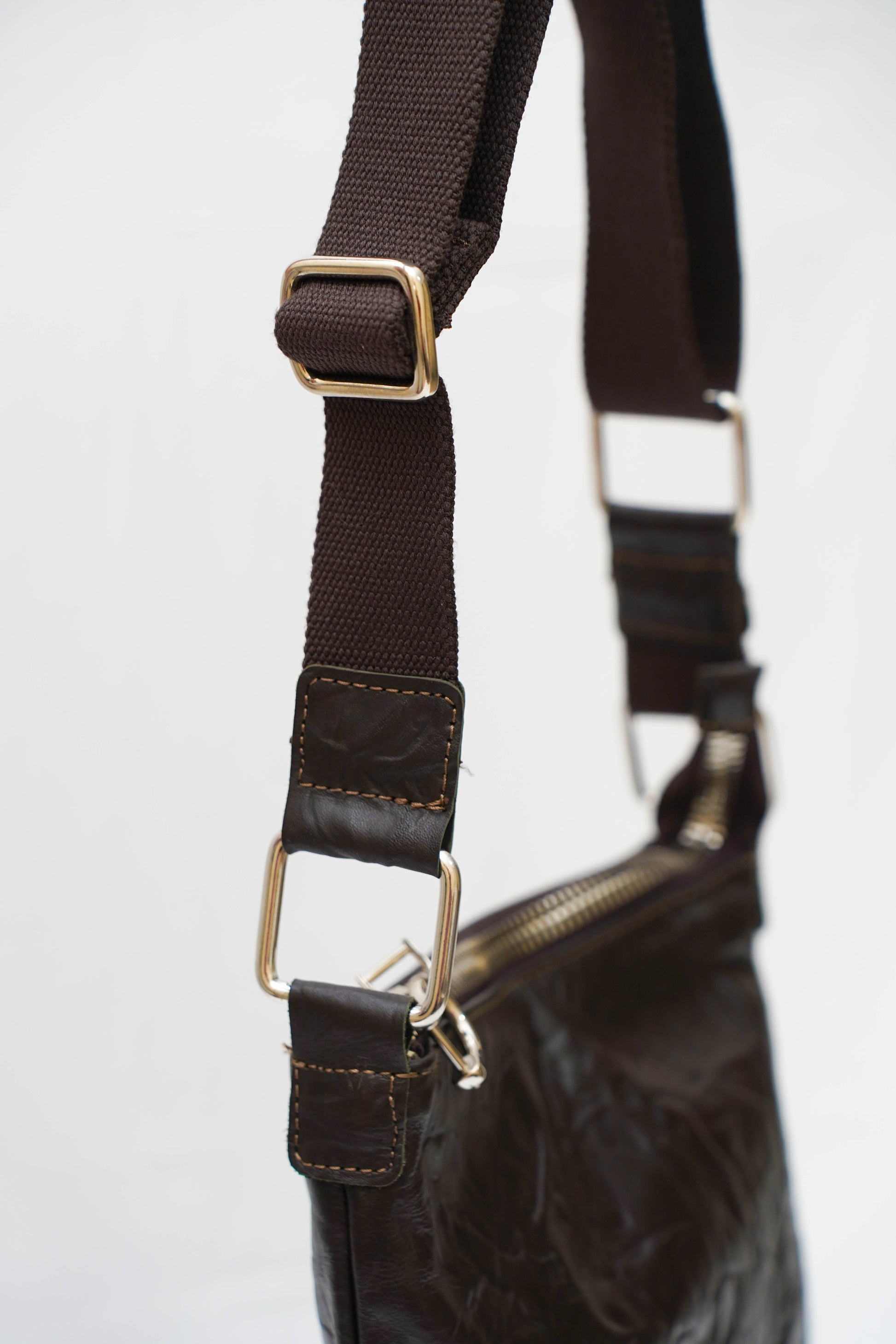 Sacoche Cuir frappé                         Marron