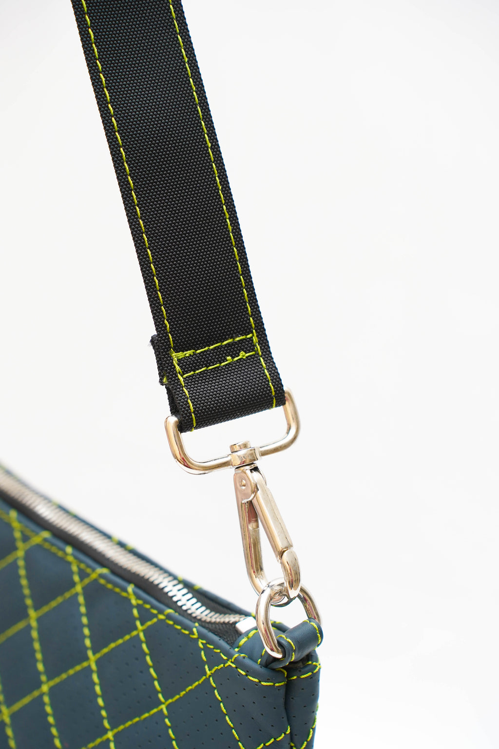 Pochette bleu pétrole