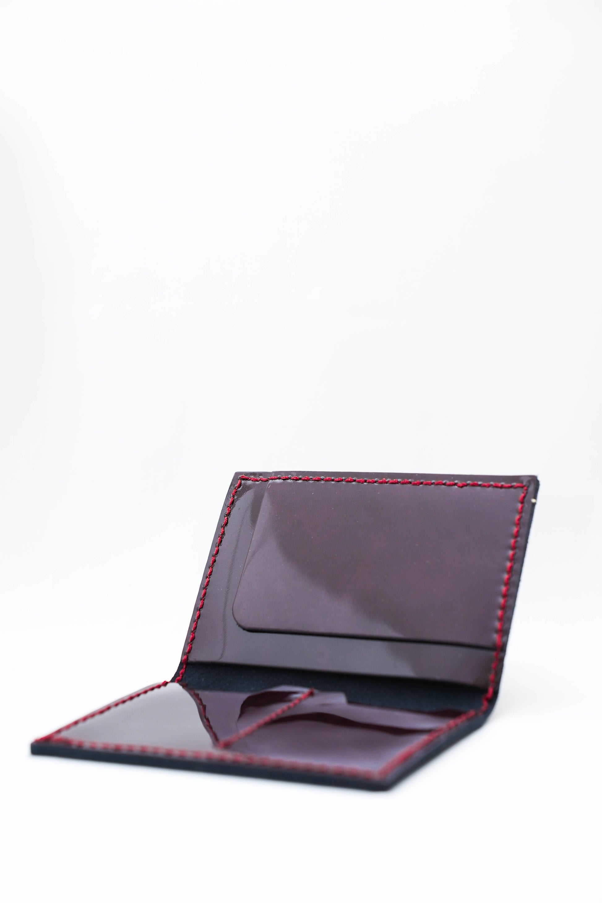 Porte feuille Burgundy                   Cuir vernis